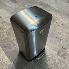 سطل زباله پدالی کنتراست مدل 05 ظرفیت 30 لیتر — تصویر ۵