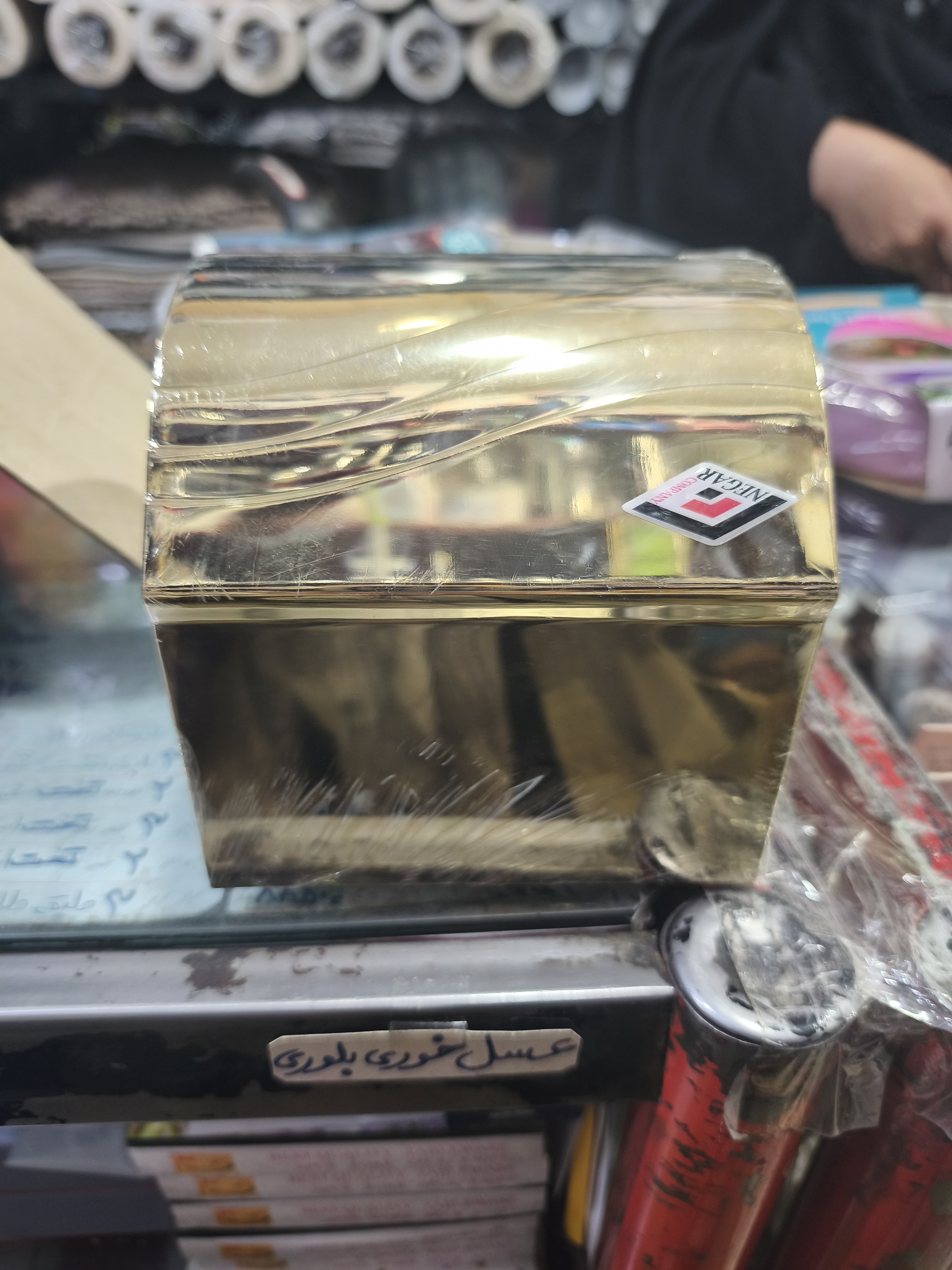 جا مایع طلایی رونیکا — تصویر ۳
