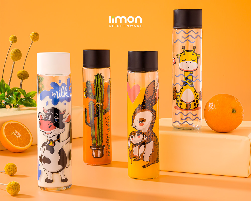 بطری آب استوانه ای کوچک چاپدار